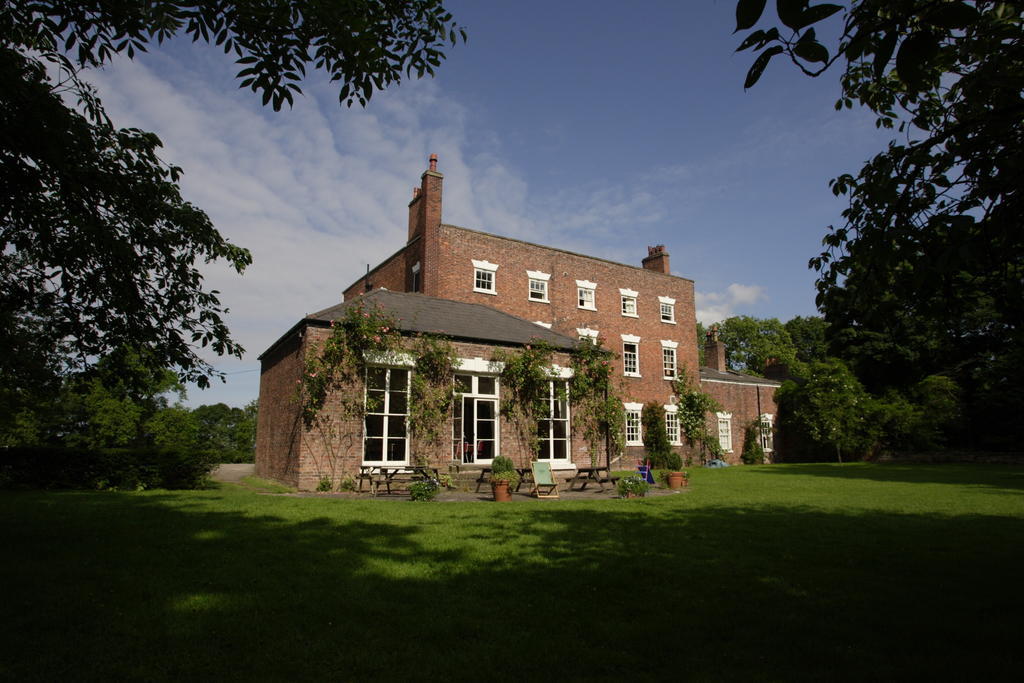 Trafford Hall Chester Dış mekan fotoğraf
